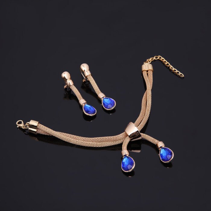 0a0f9a77 fcfe 40a9 abde 9d4c41a0ff2a Necklac Earrings Jewellery Set Four-piece Gilded