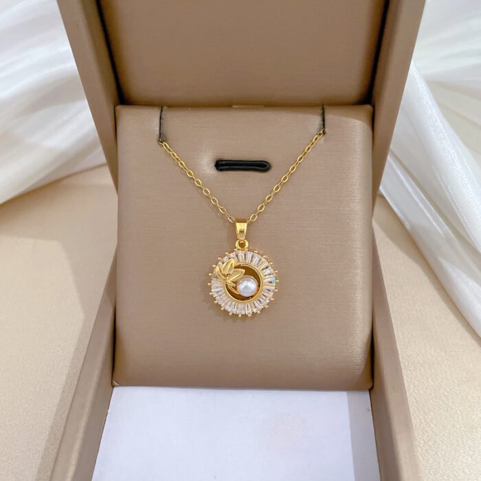 O1CN01wvYmyU2J3gSQtcXq2 2206683529366 0 cib Fashion Jewelry Square Full Diamond Personalized Round Ring Leaves Necklace And Earrings Suite